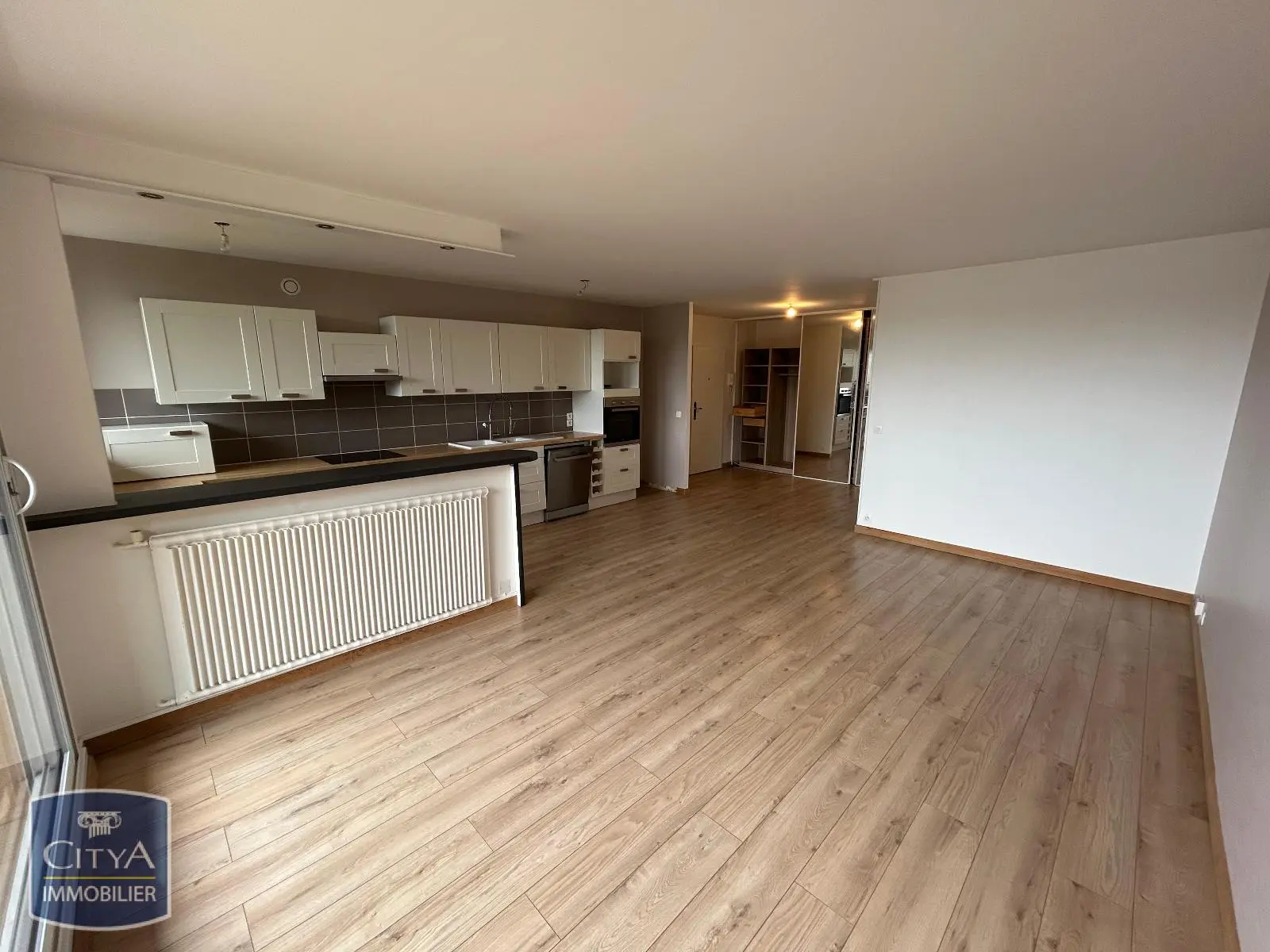 Photo 1 Appartement 3 pièces 76.37m²