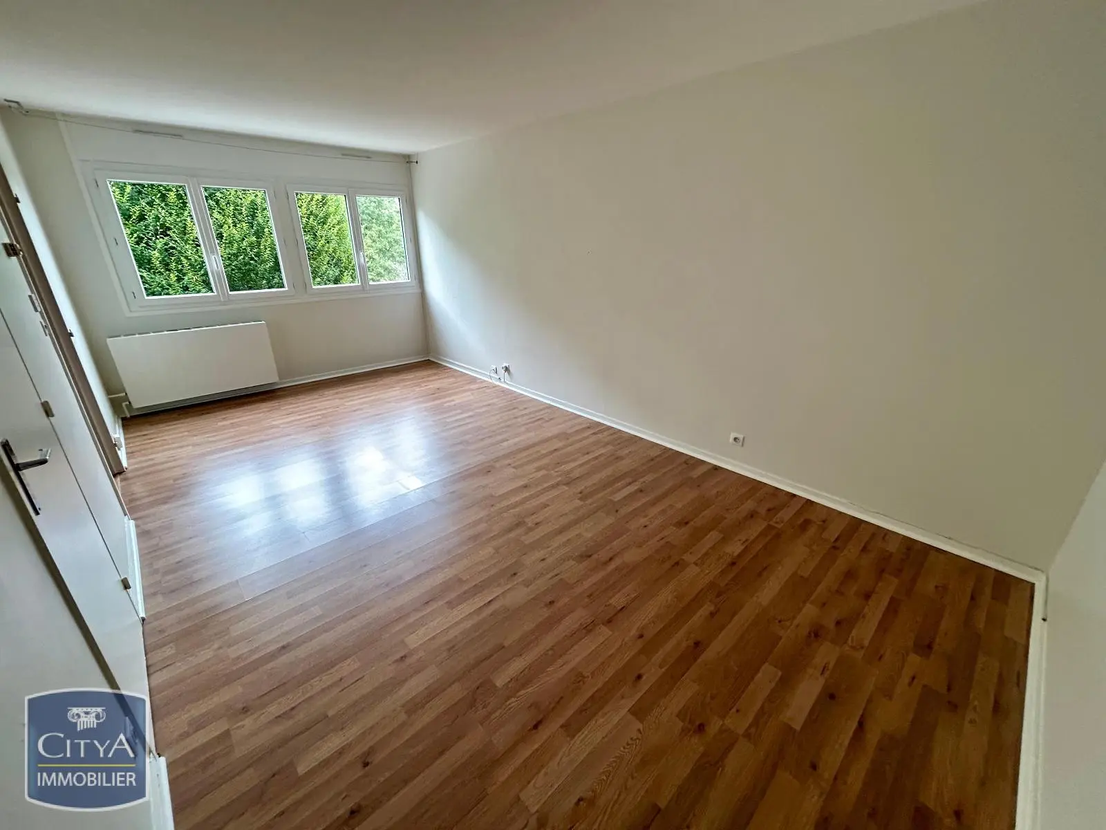 Photo 1 appartement Maurepas