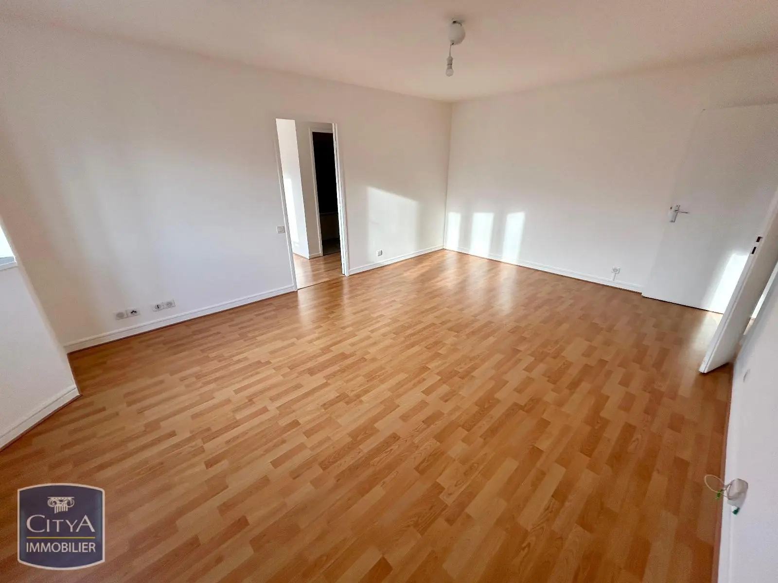 Photo 2 Appartement 2 pièces 51.99m²