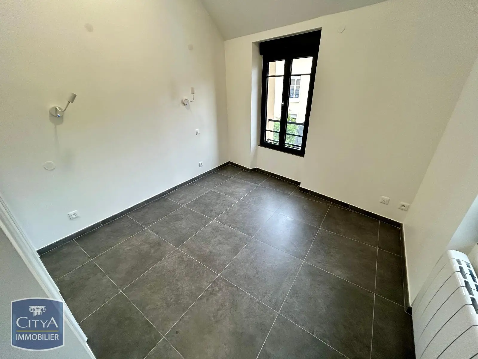 Photo 10 Maison 4 pièces 111m²