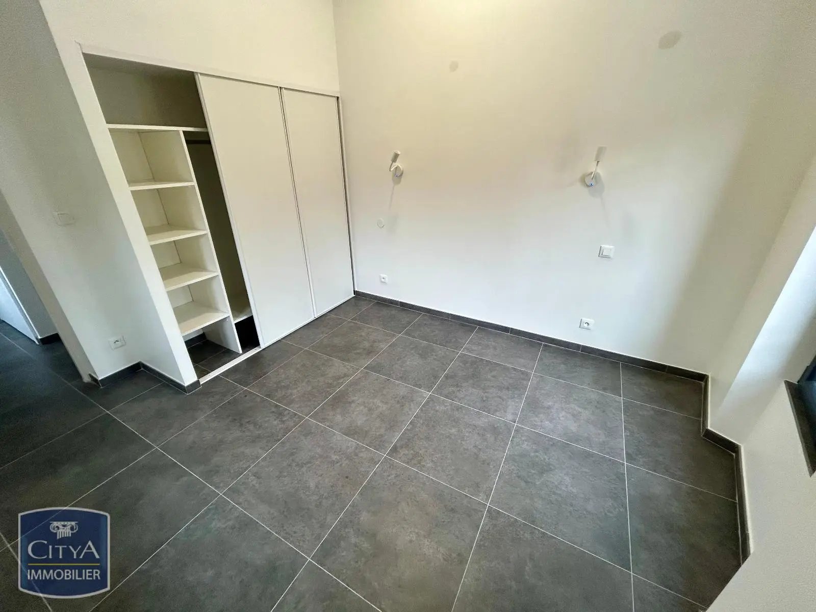 Photo 11 Maison 4 pièces 111m²