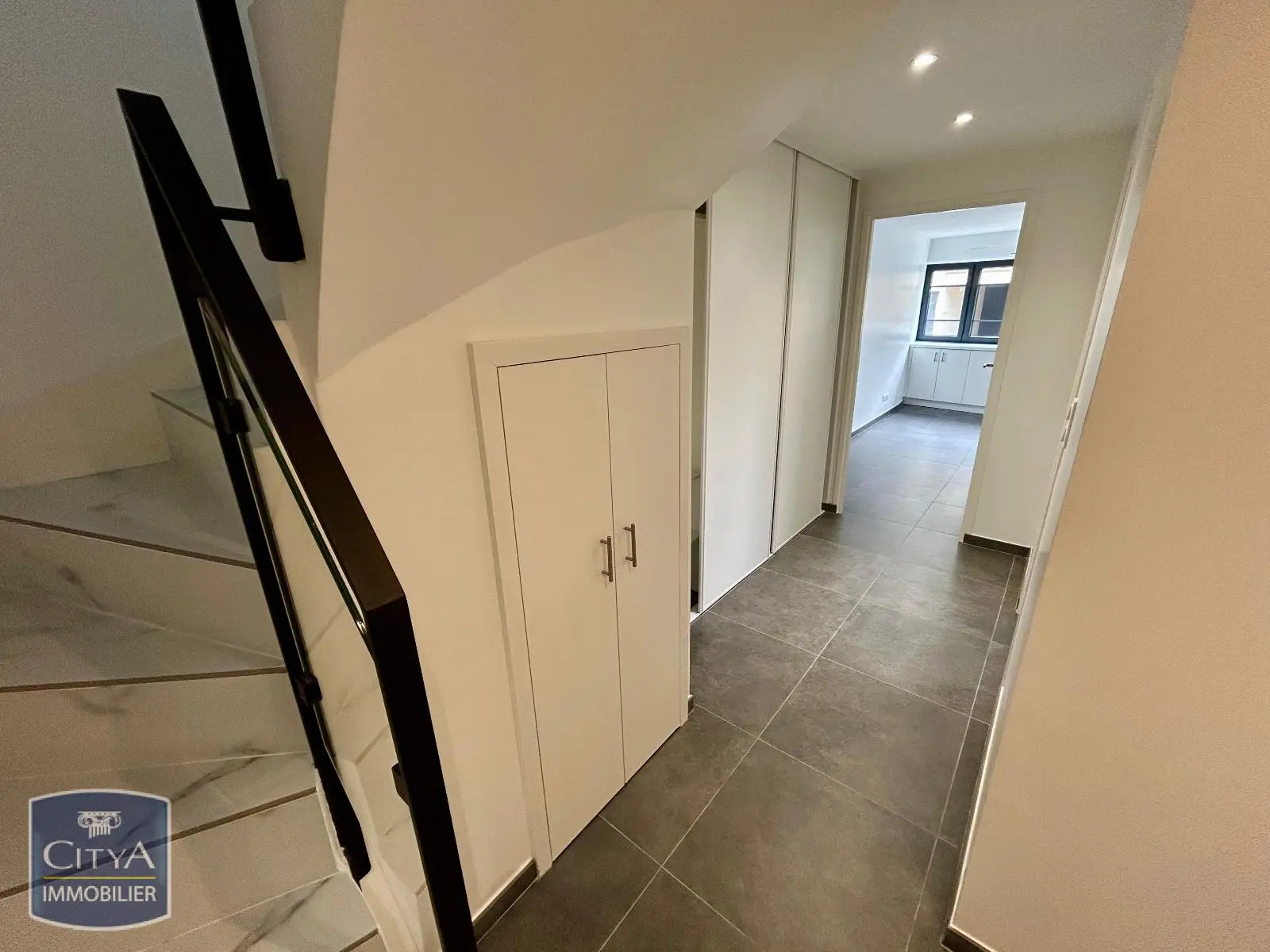 Photo 14 Maison 4 pièces 111m²