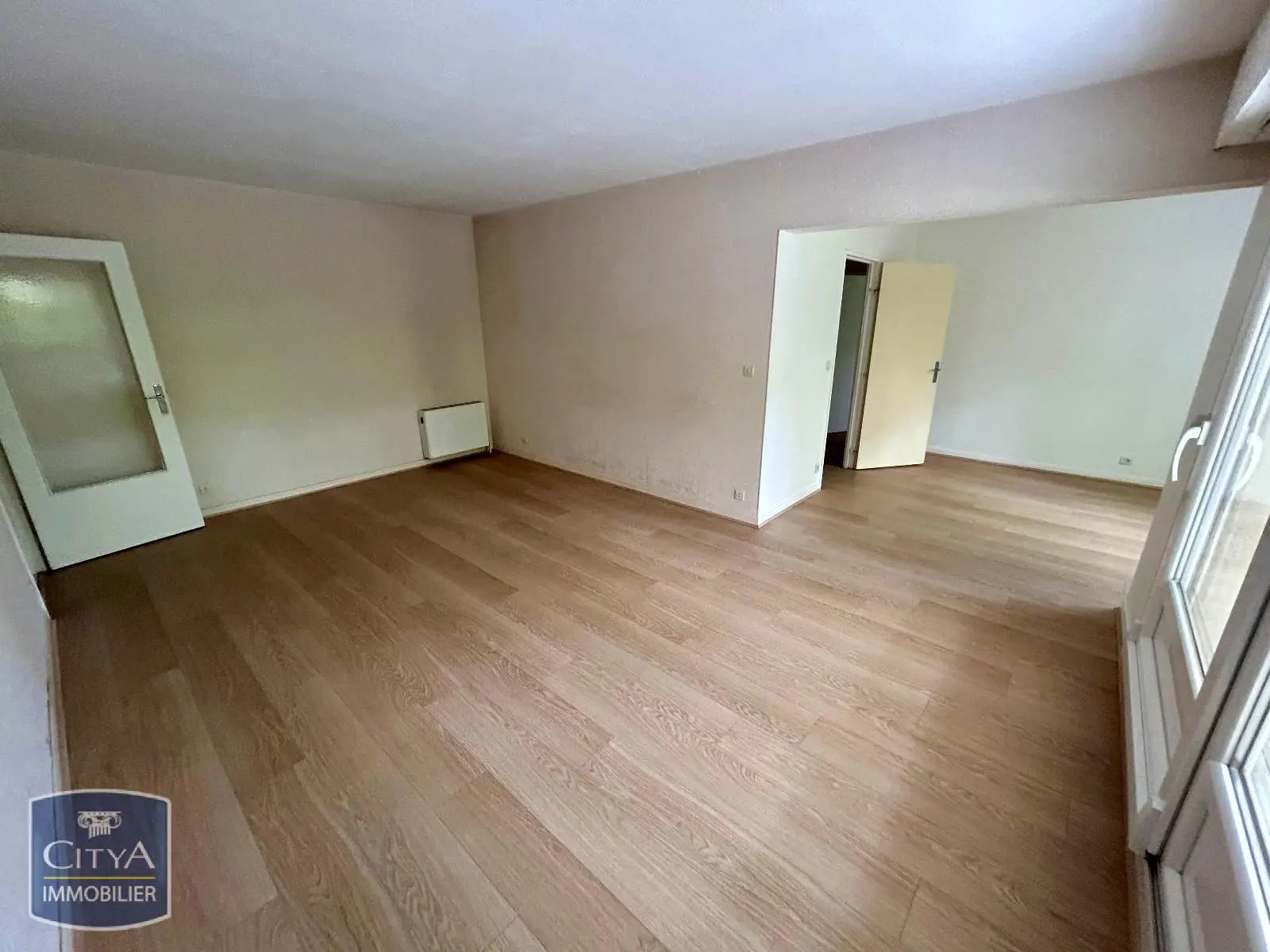 Photo 3 Appartement 5 pièces 104.77m²