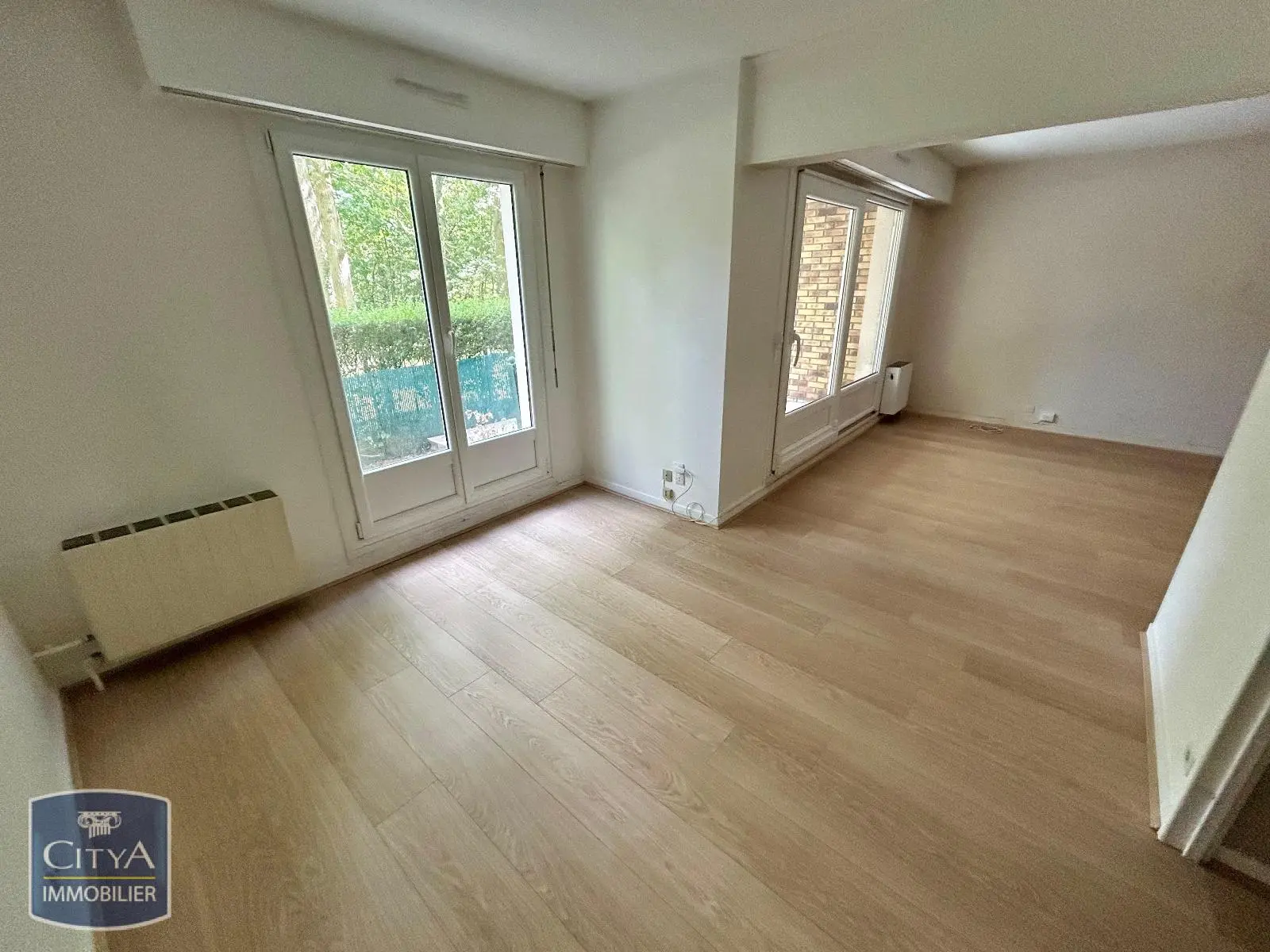 Photo 2 Appartement 5 pièces 104.77m²