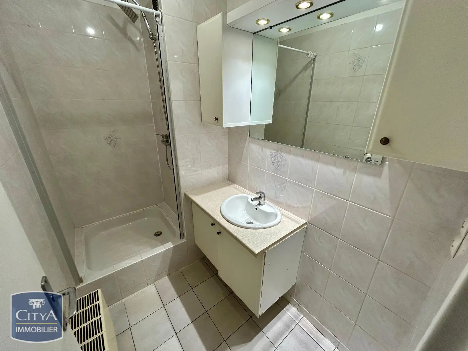 Photo 10 Appartement 5 pièces 104.77m²