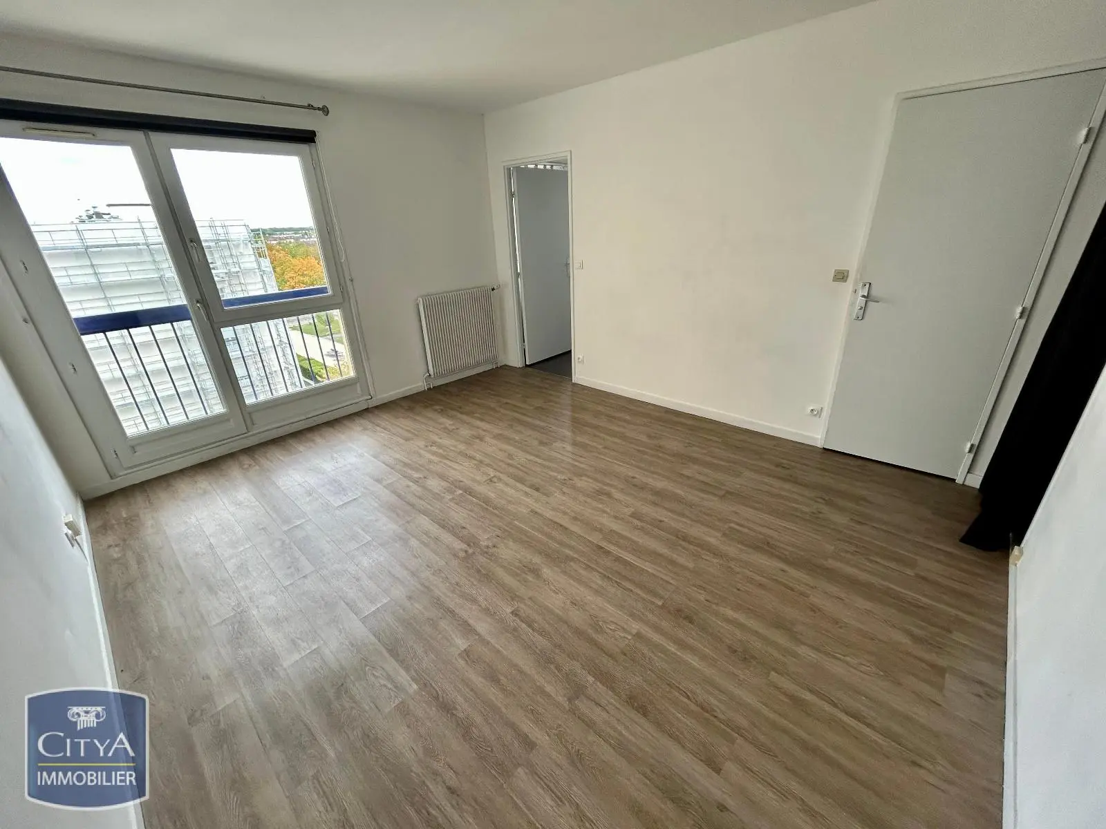 Photo 1 Appartement 1 pièce 25.68m²