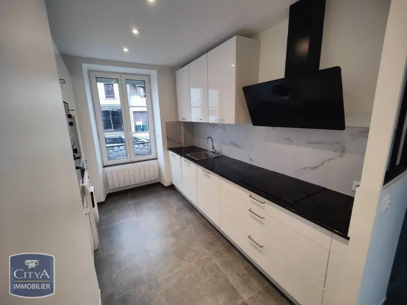 Jouars-Pontchartrain (78760) Appartement 3 pièces 75m² photo 2