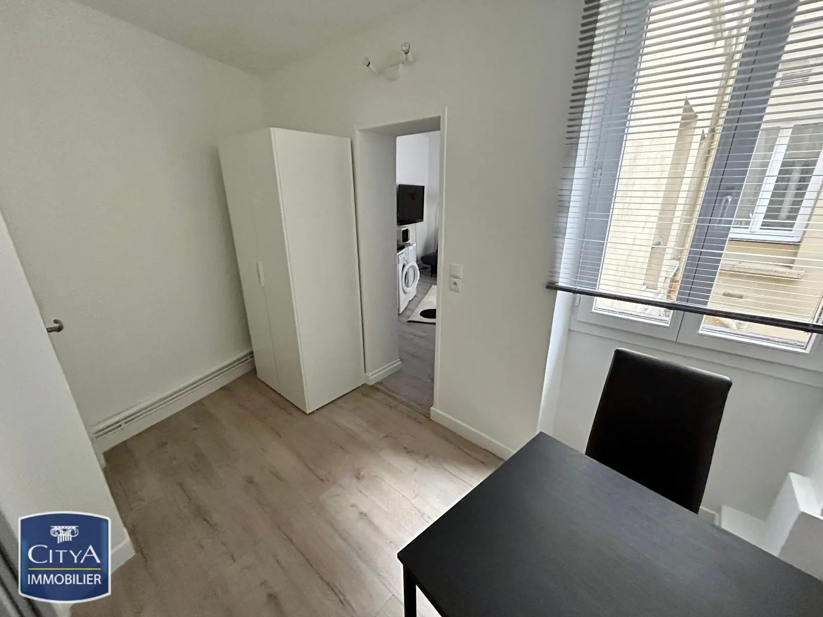 Photo 3 Appartement 1 pièce 24.08m²