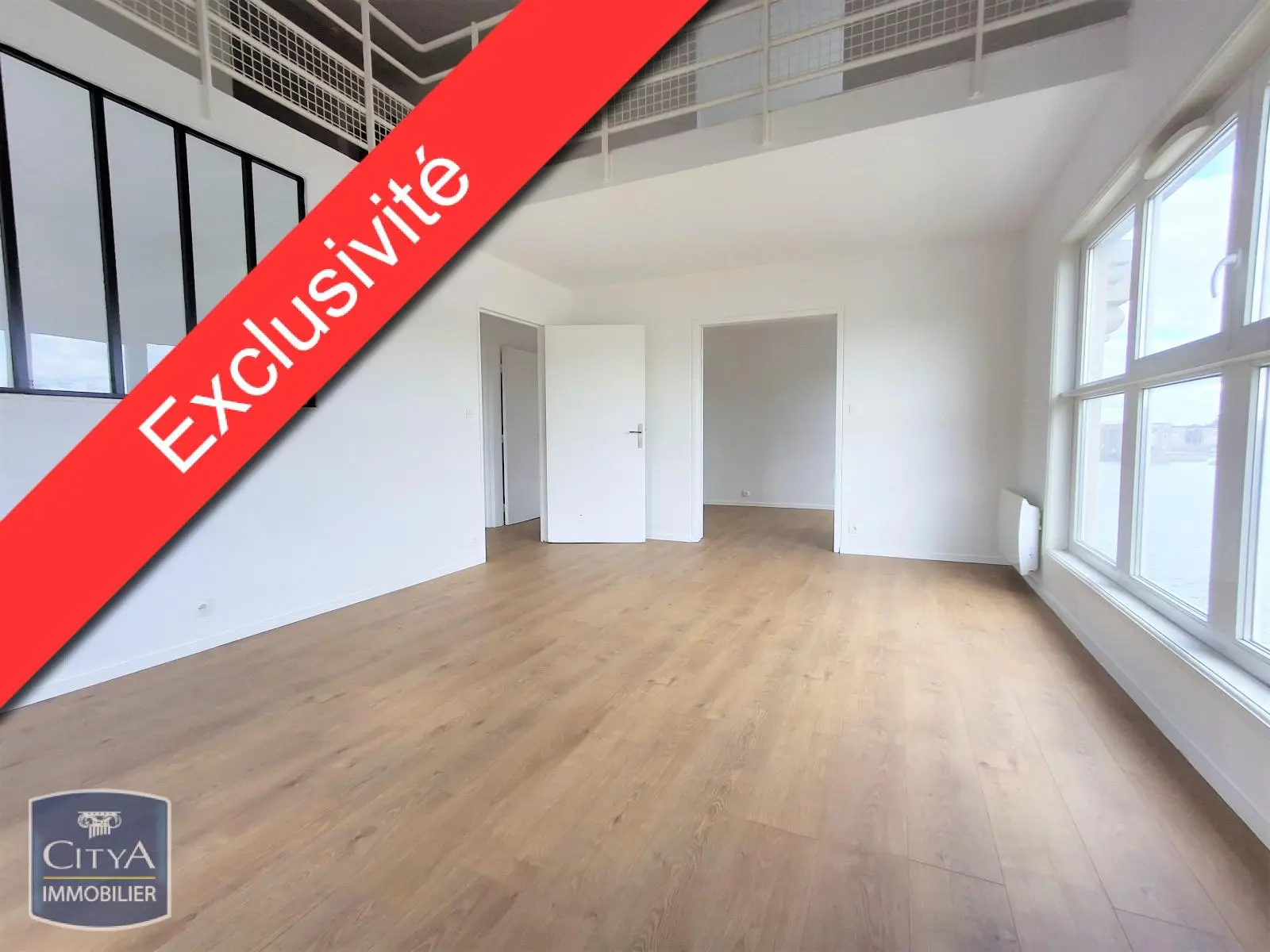 Photo 1 Appartement 5 pièces 118.28m²