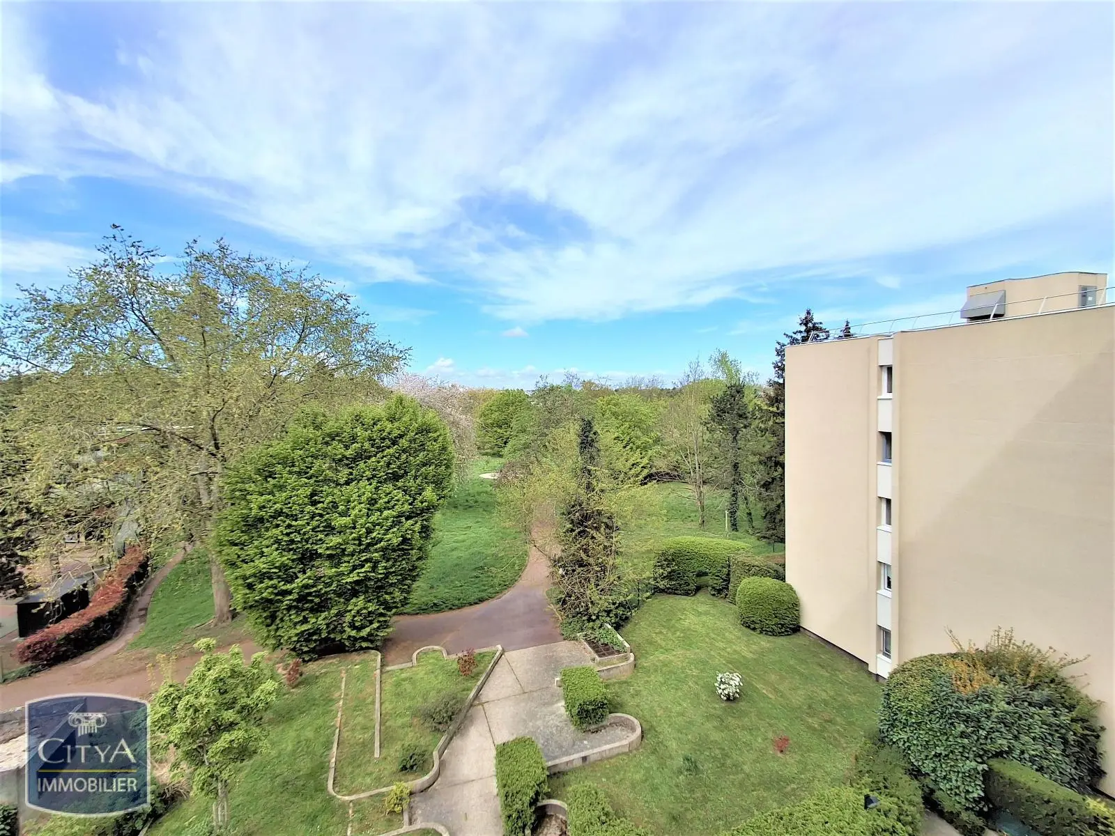 Photo 3 Appartement 4 pièces 77.69m²