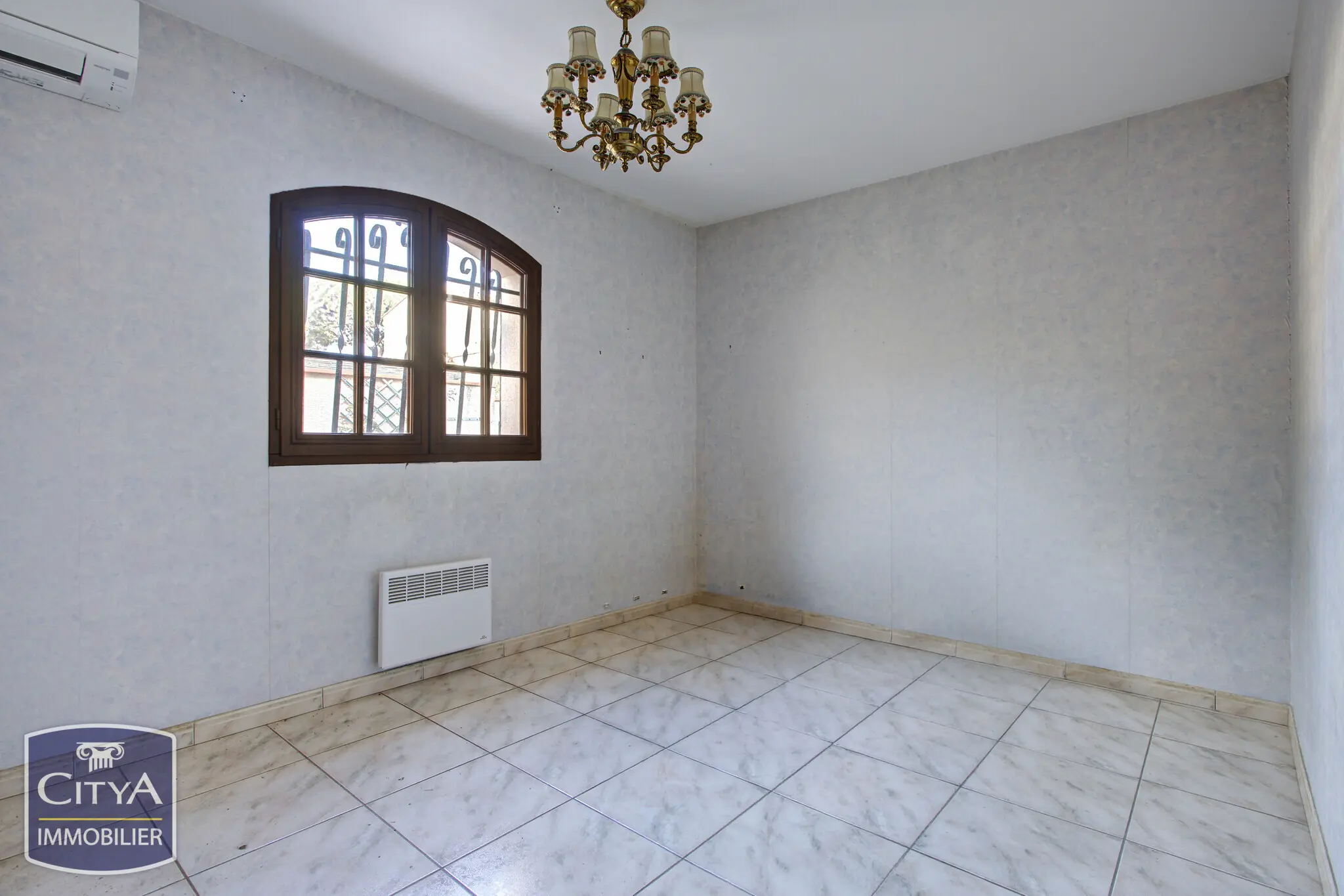 Photo 8 Maison 5 pièces 142m²