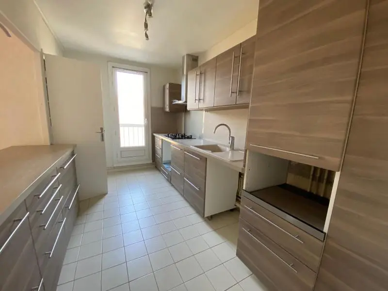 Photo 1 Appartement 4 pièces 92.27m²