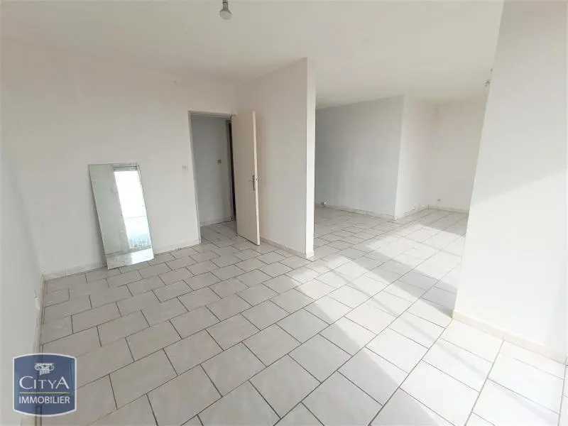 Photo 2 Appartement 4 pièces 78.37m²