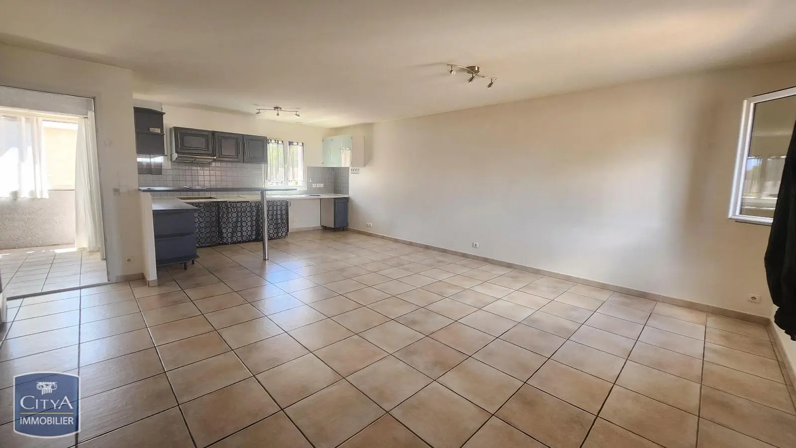 Photo 1 Appartement 4 pièces 77.88m²