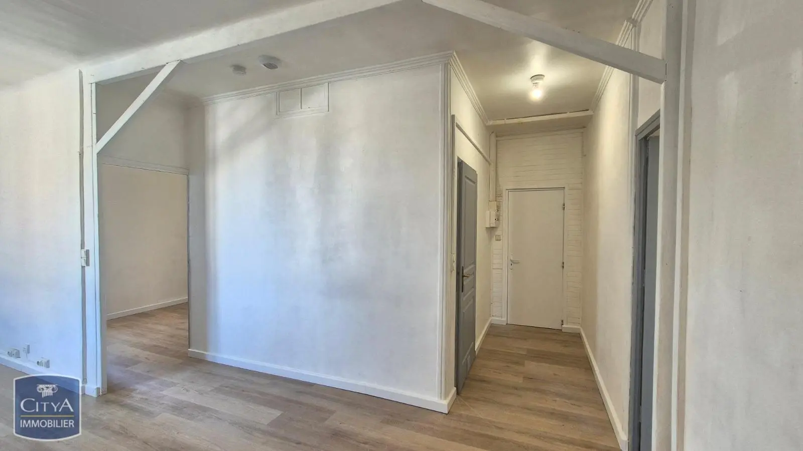 Photo 3 Appartement 2 pièces 71.83m²