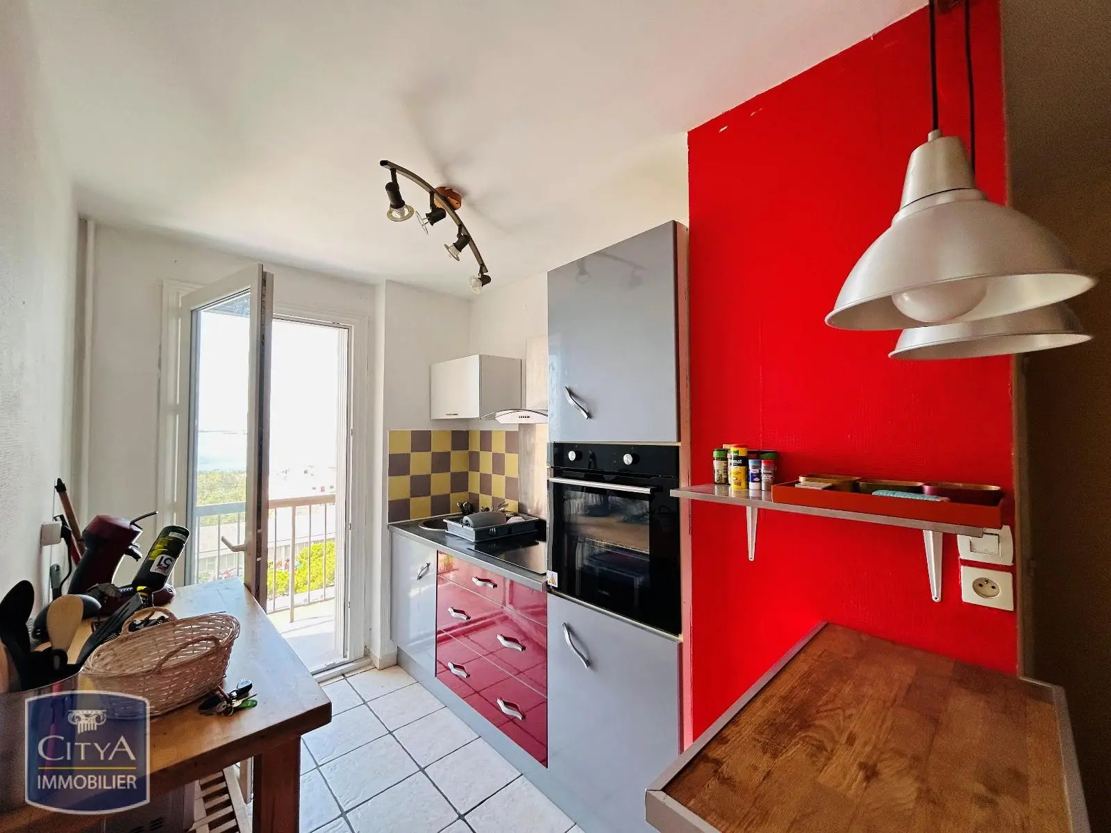 Photo 3 Appartement 1 pièce 30.24m²