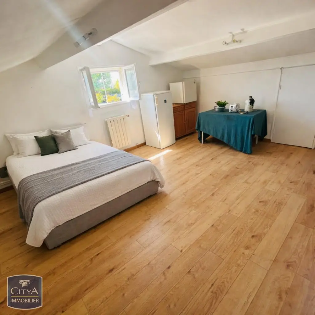 Photo 1 Appartement 1 pièce 14m²