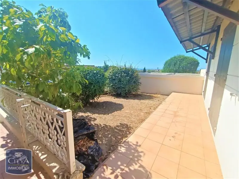 Photo 1 Maison 4 pièces 75m²