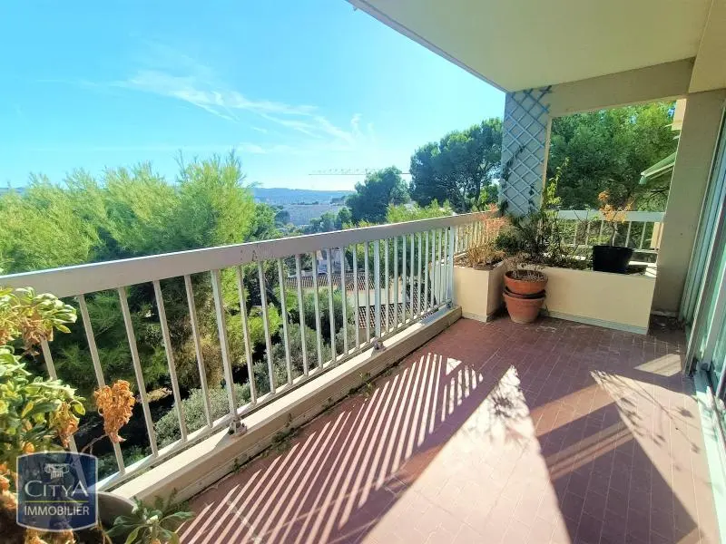 Photo 3 Appartement 1 pièce 29.8m²