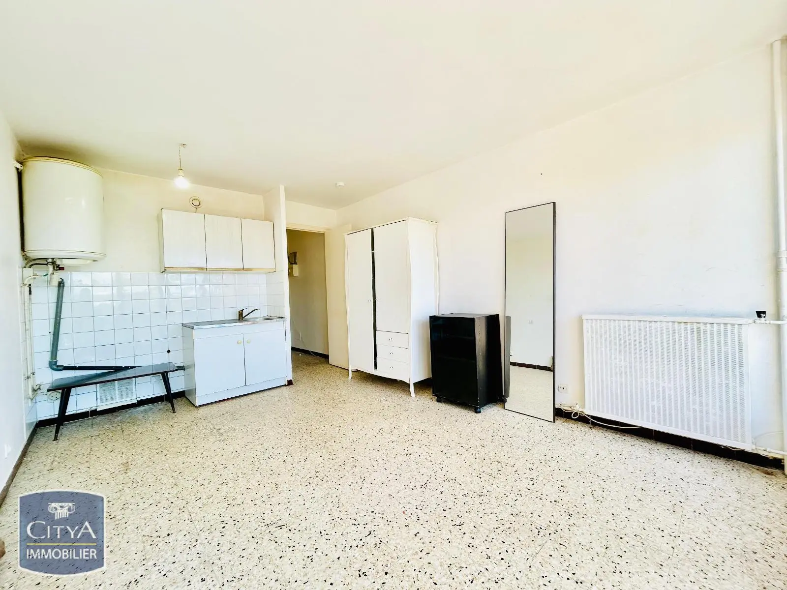 Photo 2 Appartement 1 pièce 22.44m²