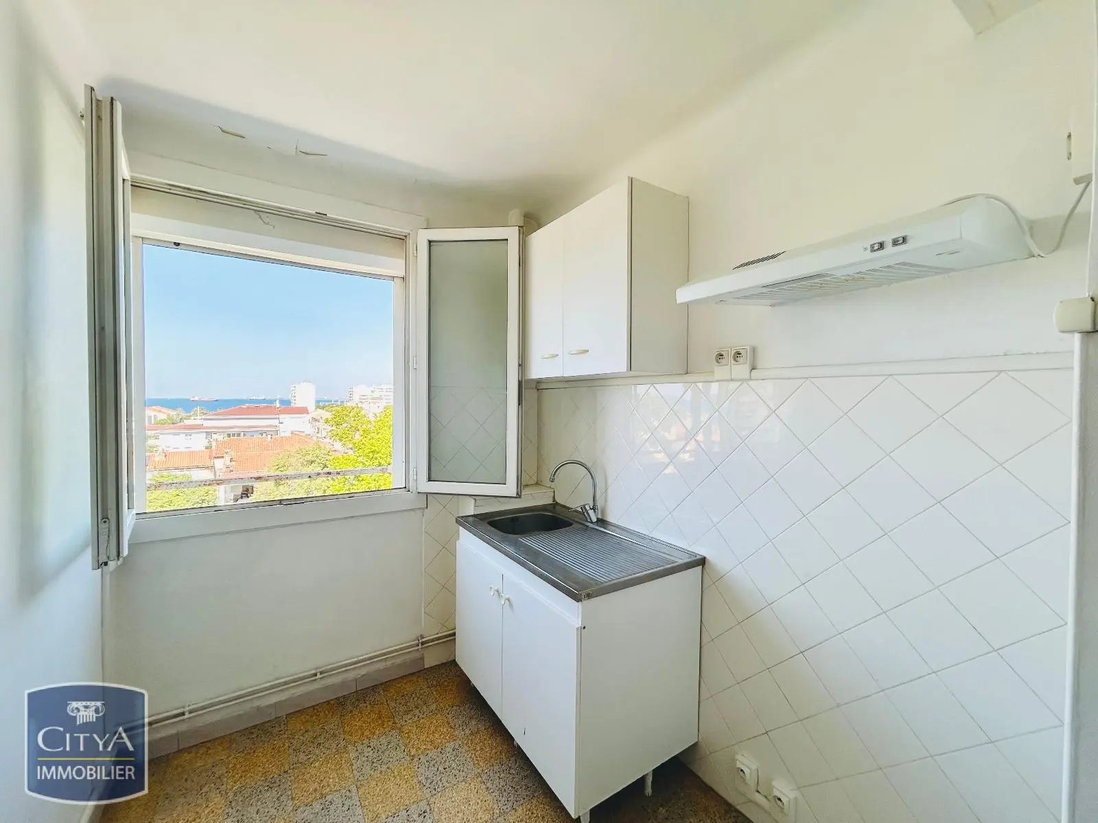 Photo 3 Appartement 1 pièce 27.87m²