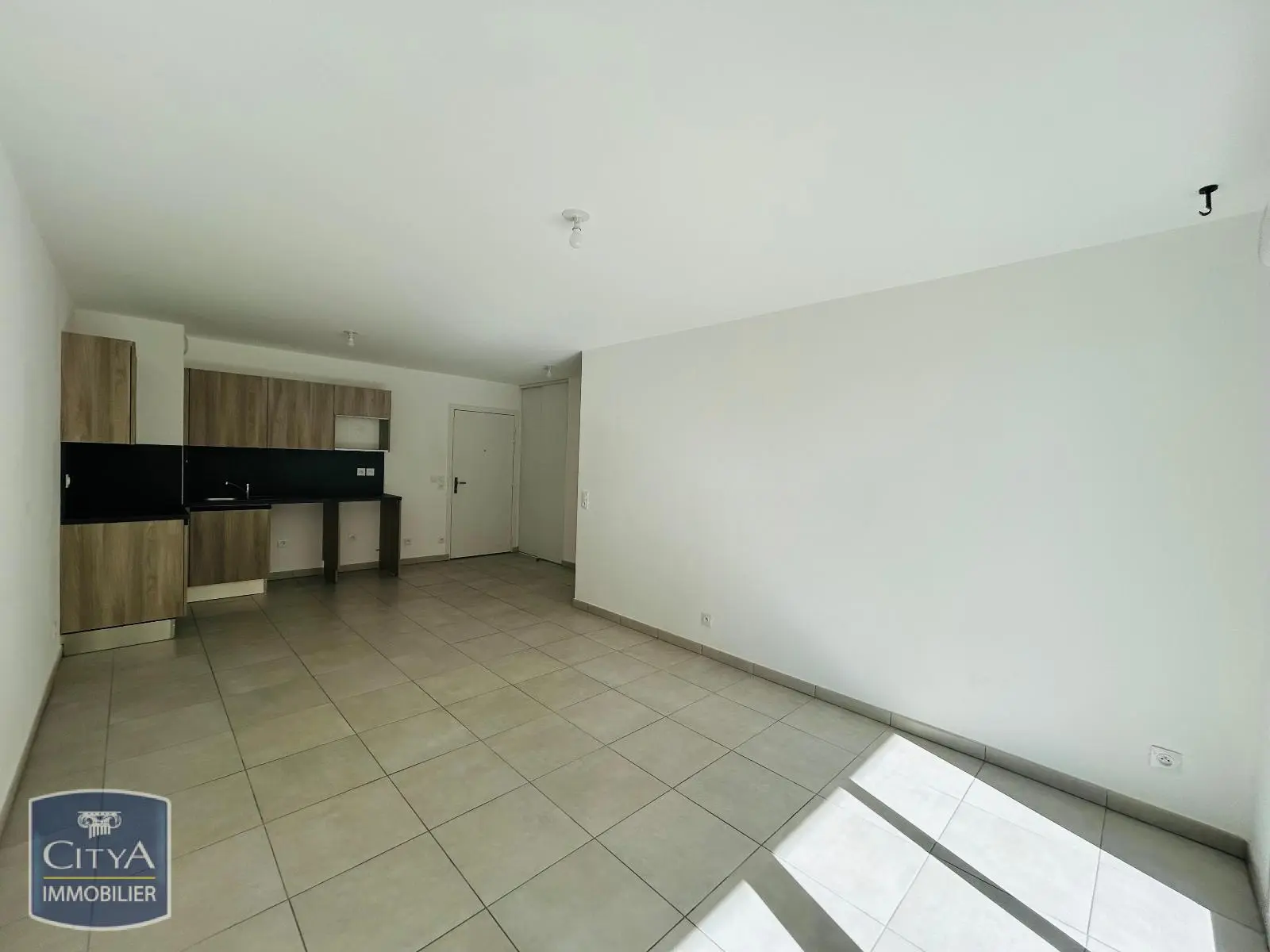 Photo 2 Appartement 3 pièces 58.97m²