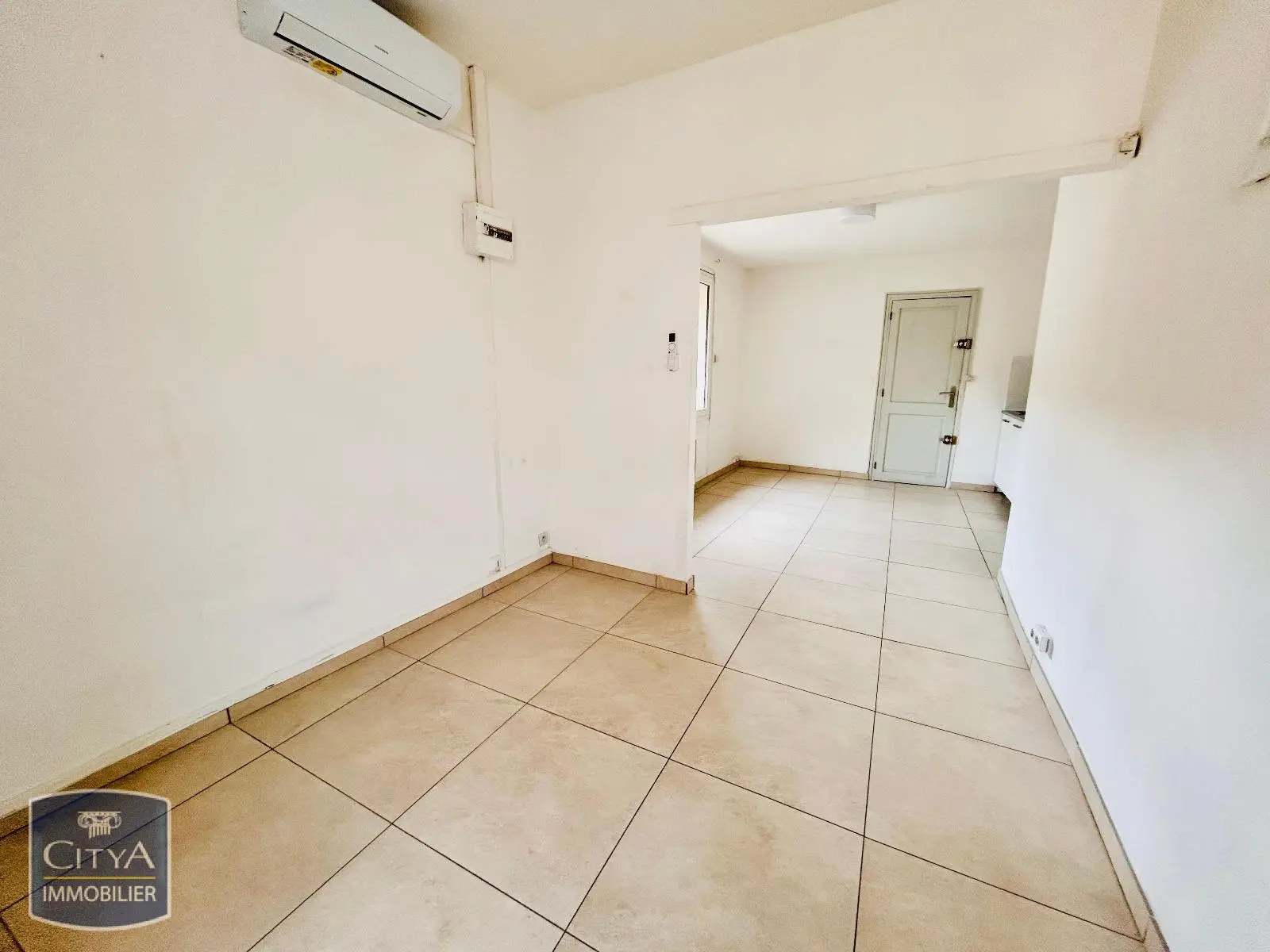 Photo 2 Appartement 1 pièce 36.03m²