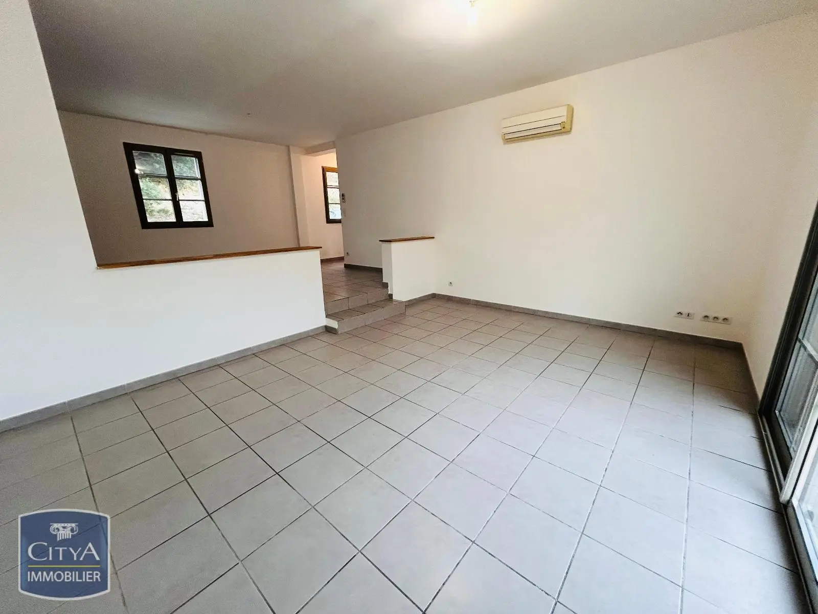 Photo 3 Maison 4 pièces 81.84m²