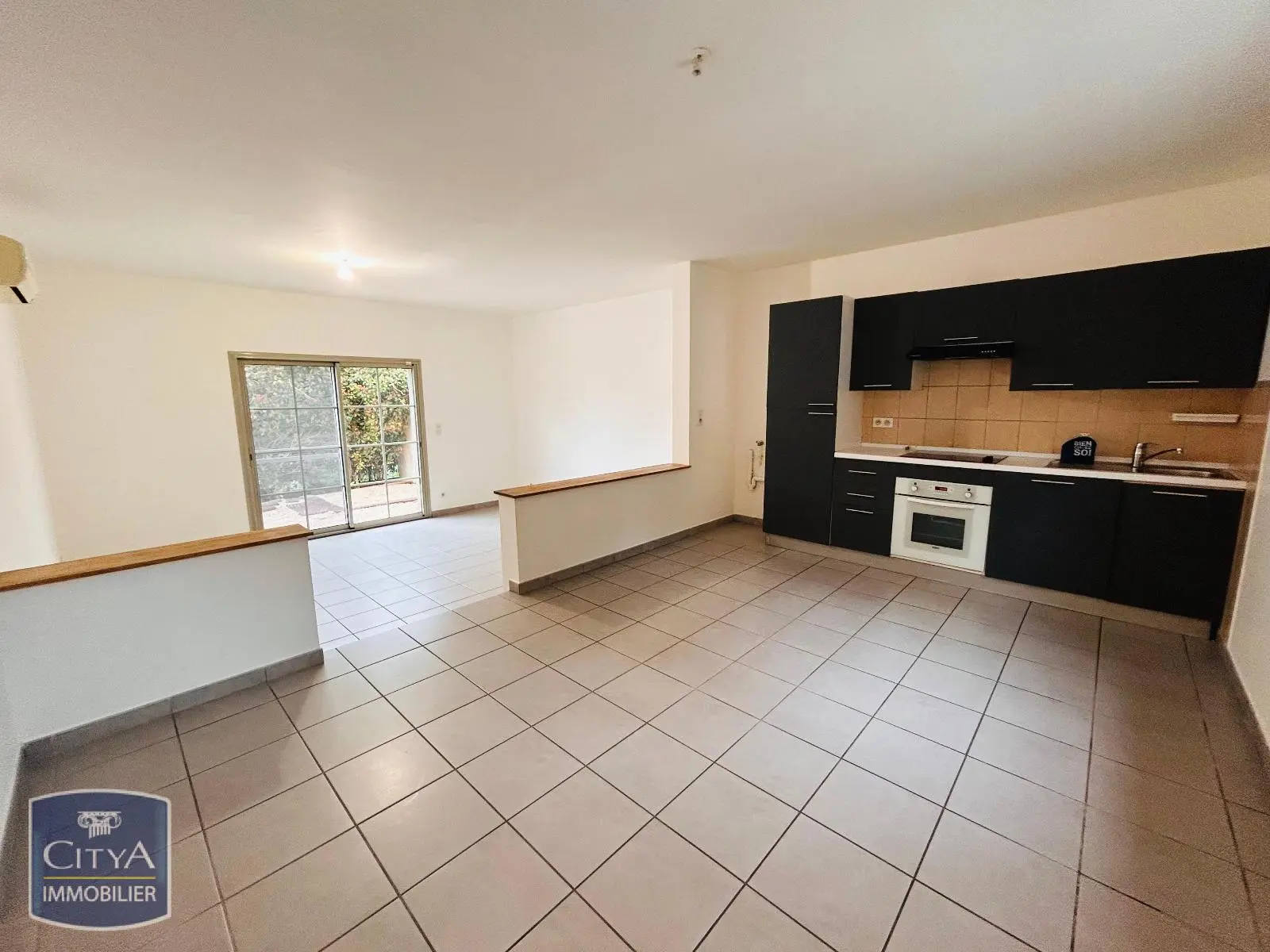 Photo 1 Maison 4 pièces 81.84m²