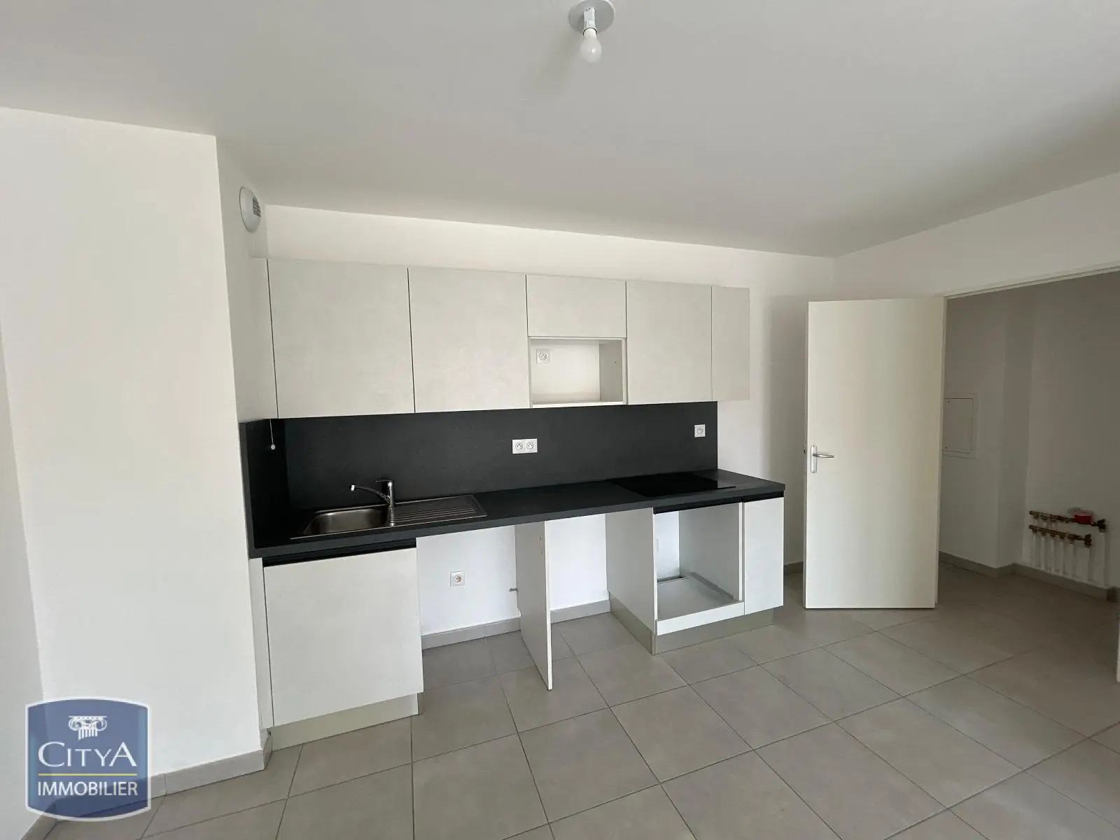 Photo 3 Appartement 4 pièces 75.73m²