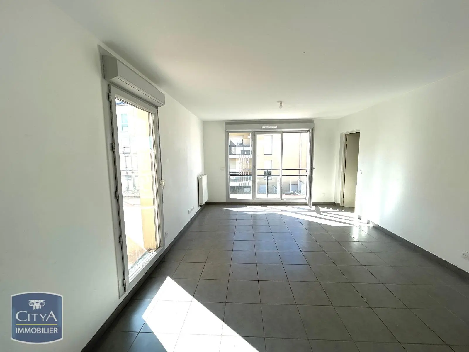 Photo 2 Appartement 4 pièces 79.57m²