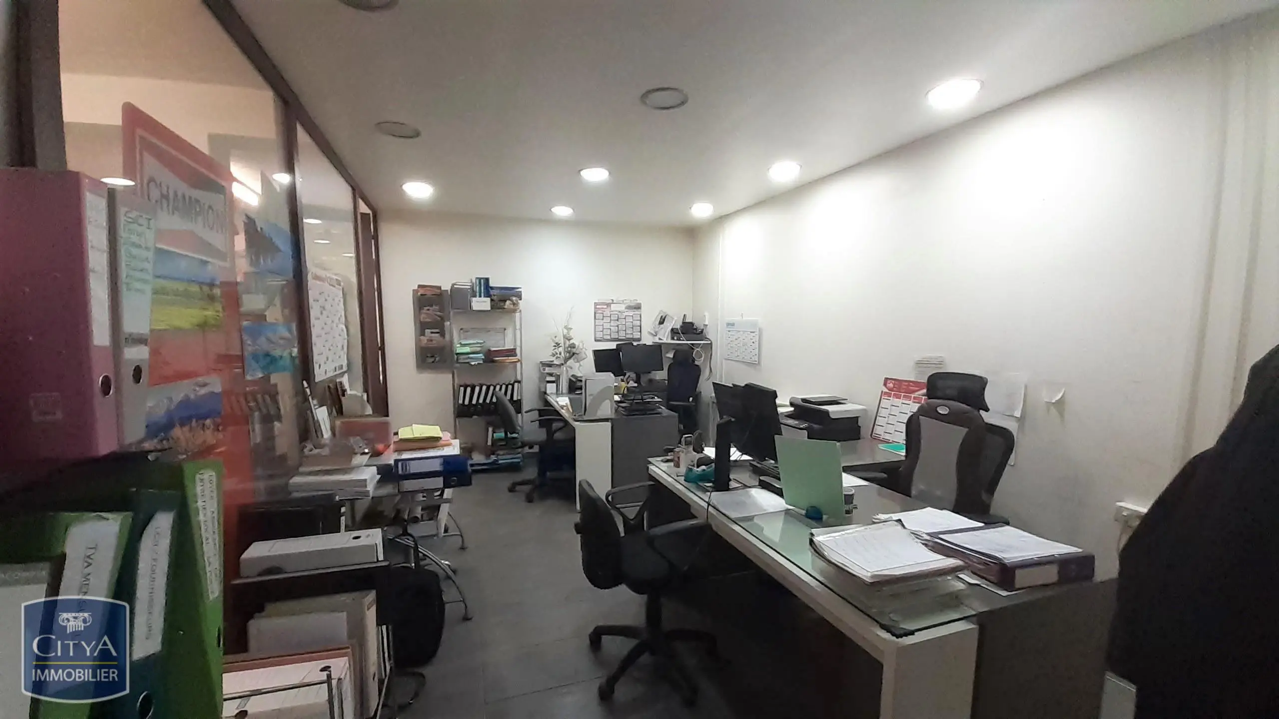 Photo 6 Local Commercial 166m²