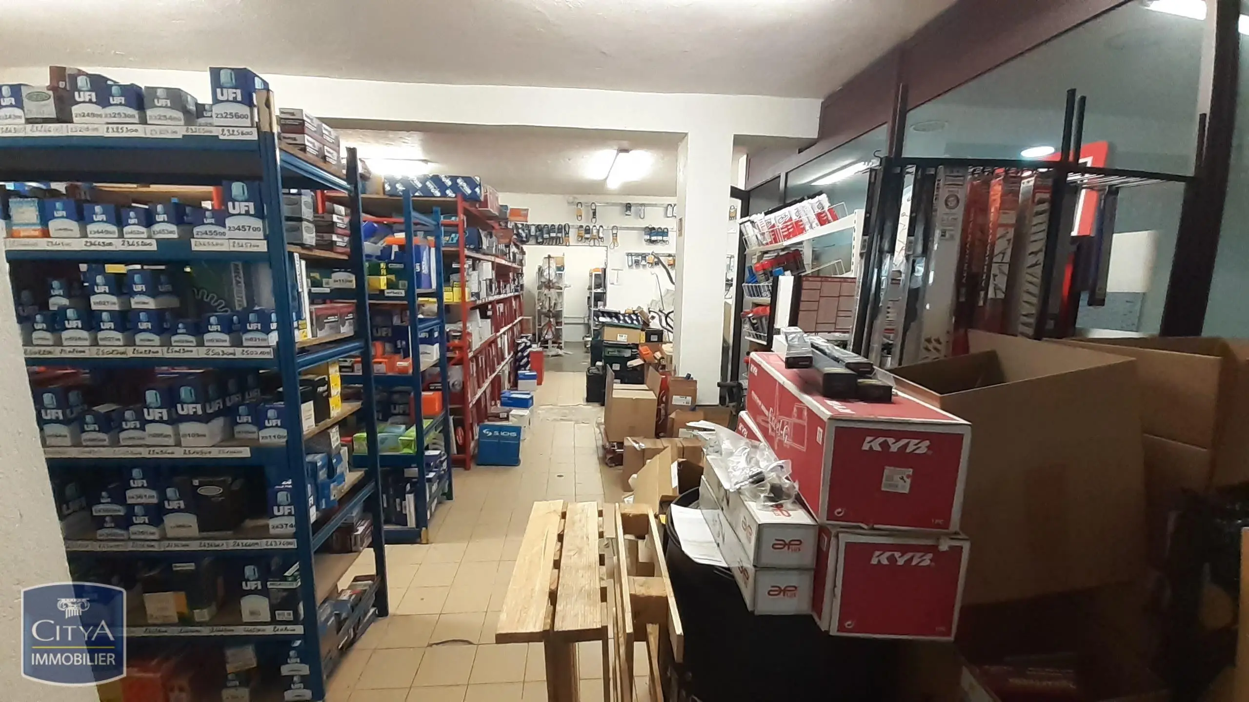 Photo 4 Local Commercial 166m²