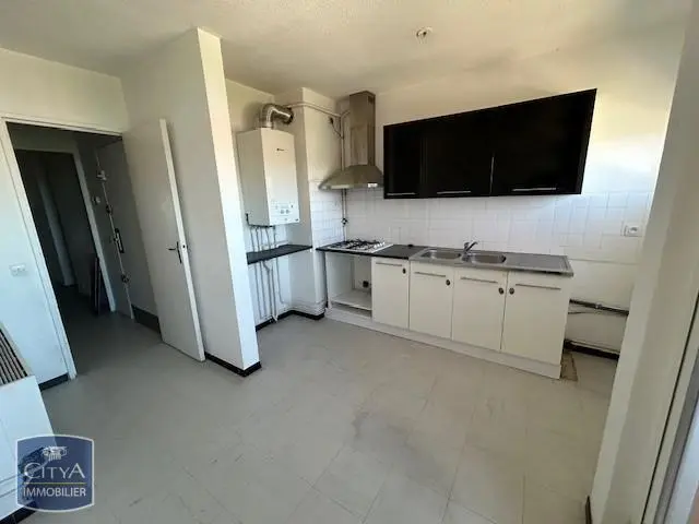 Photo 2 Maison 2 pièces 65m²