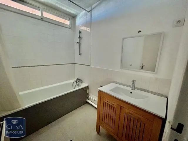 Photo 3 Maison 2 pièces 65m²