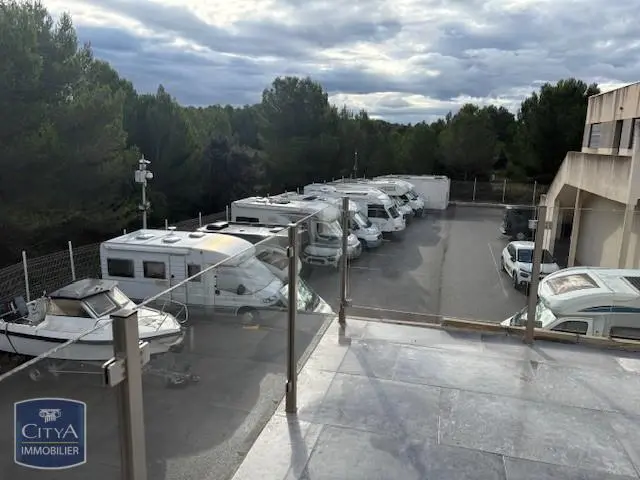 Photo 4 Local Professionnel