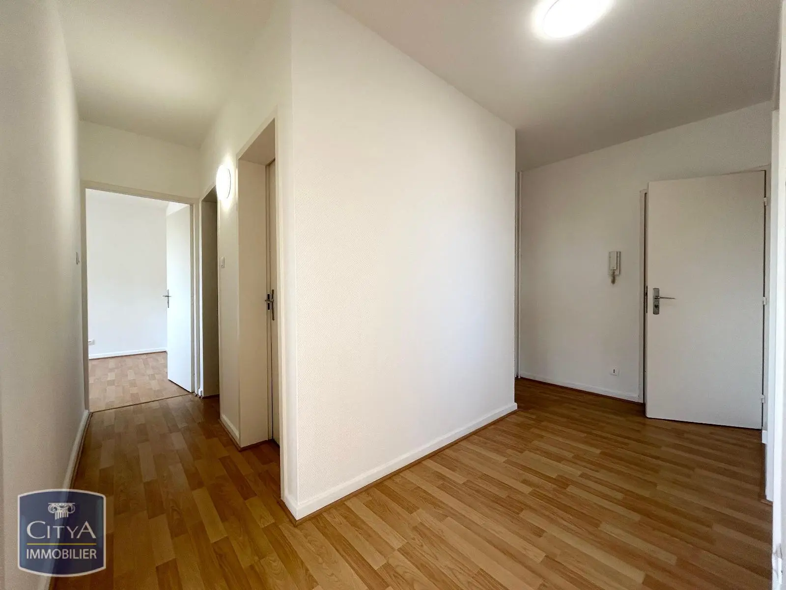 Photo 5 Appartement 2 pièces 71.49m²