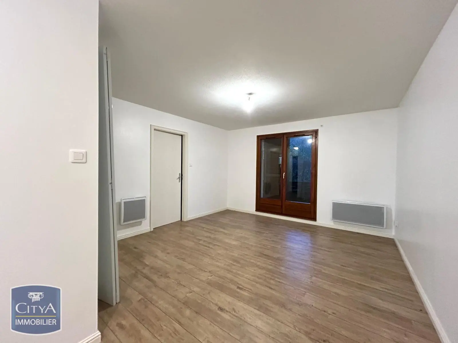 Photo 2 Appartement 1 pièce 35.22m²