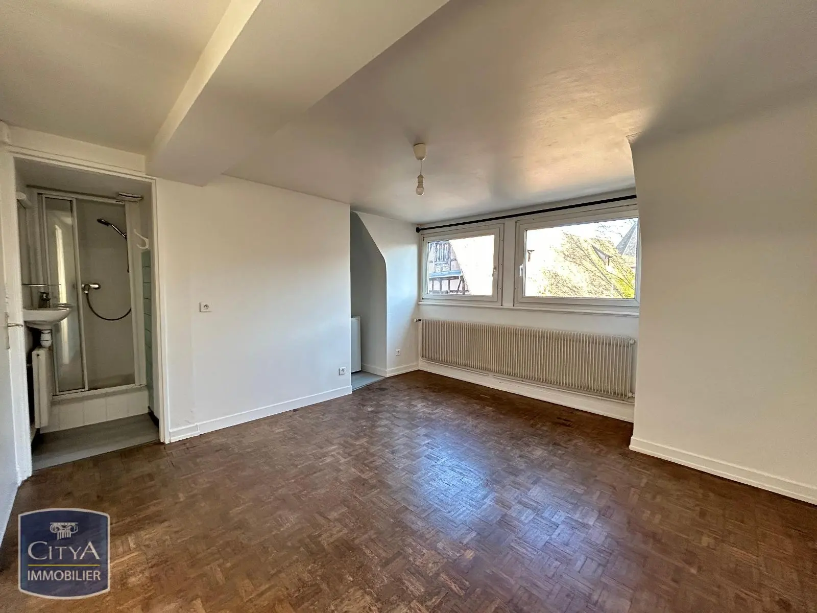 Photo 2 Appartement 1 pièce 22m²