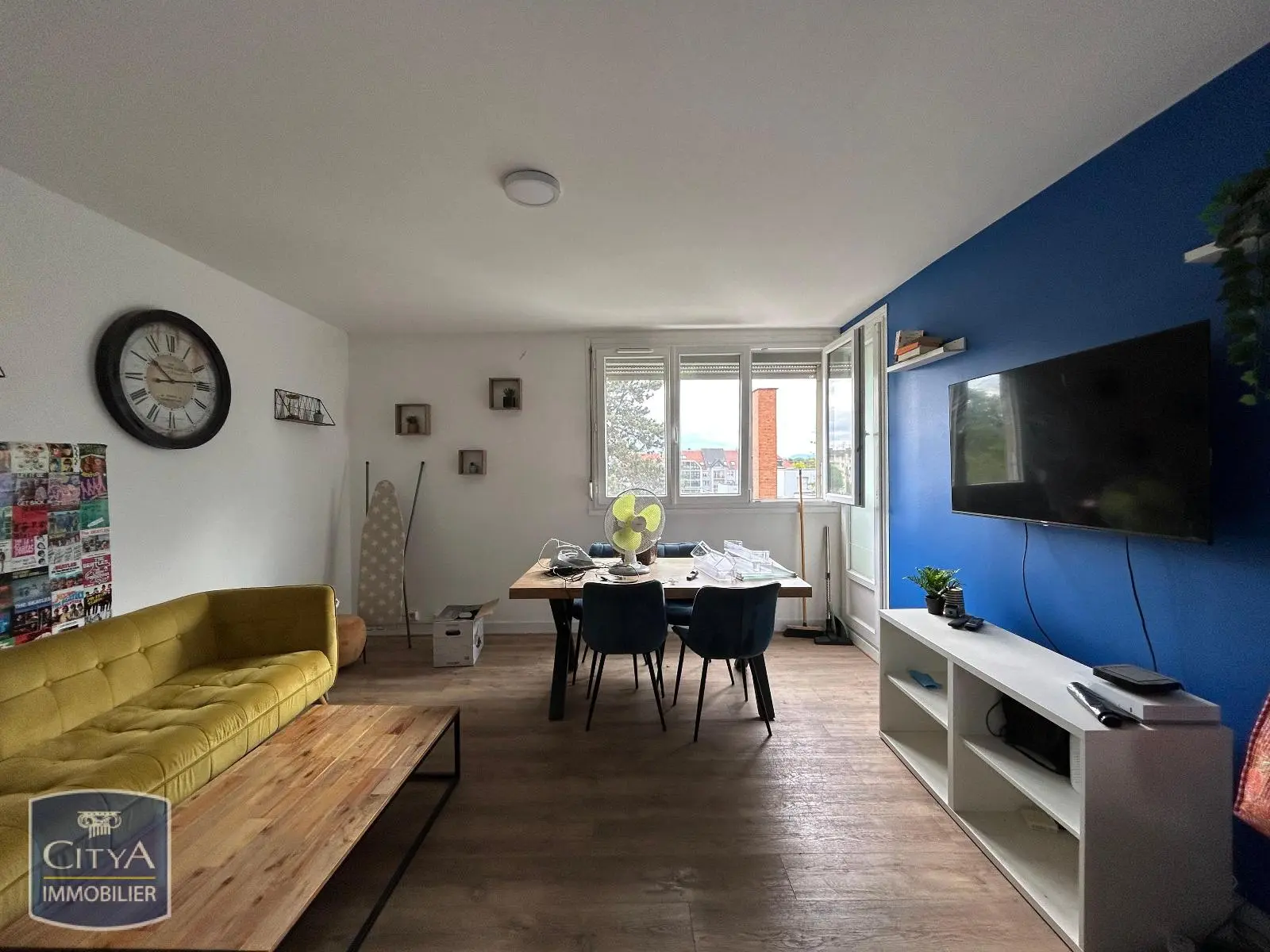 Photo 1 Appartement 1 pièce 12m²