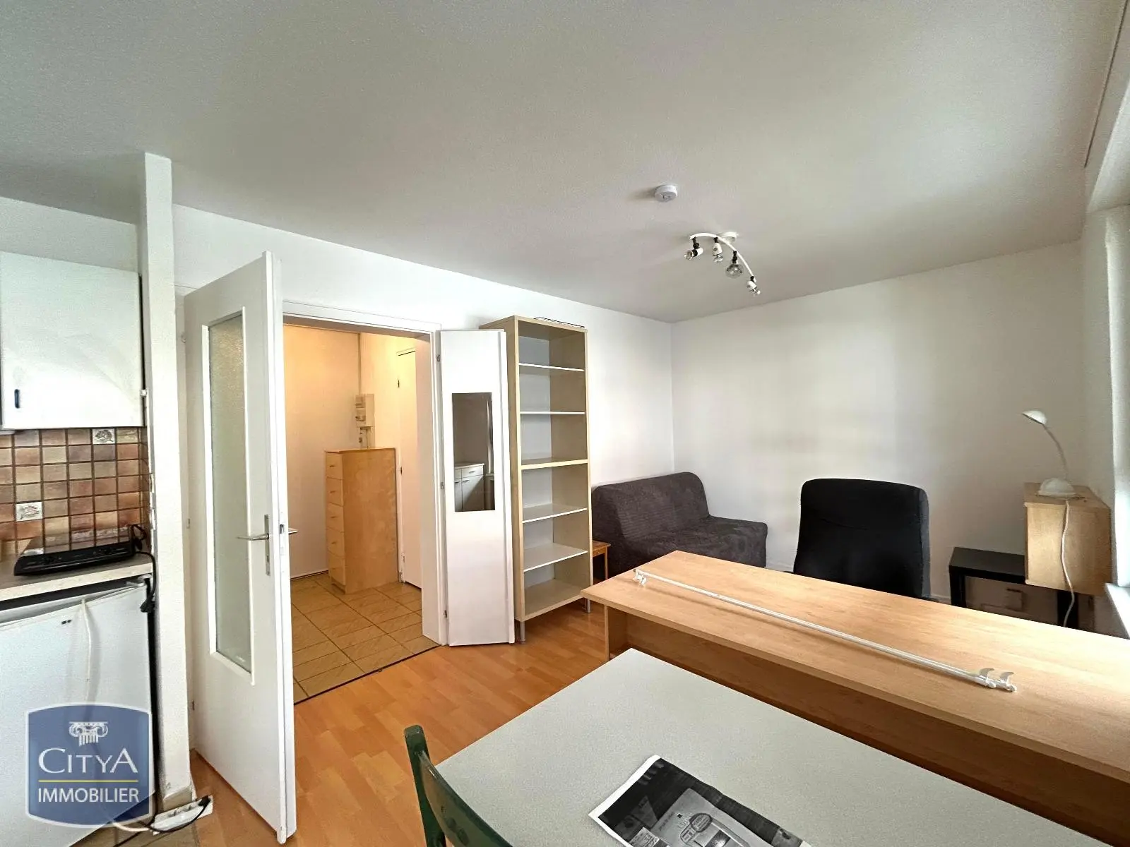 Photo 2 Appartement 1 pièce 25m²