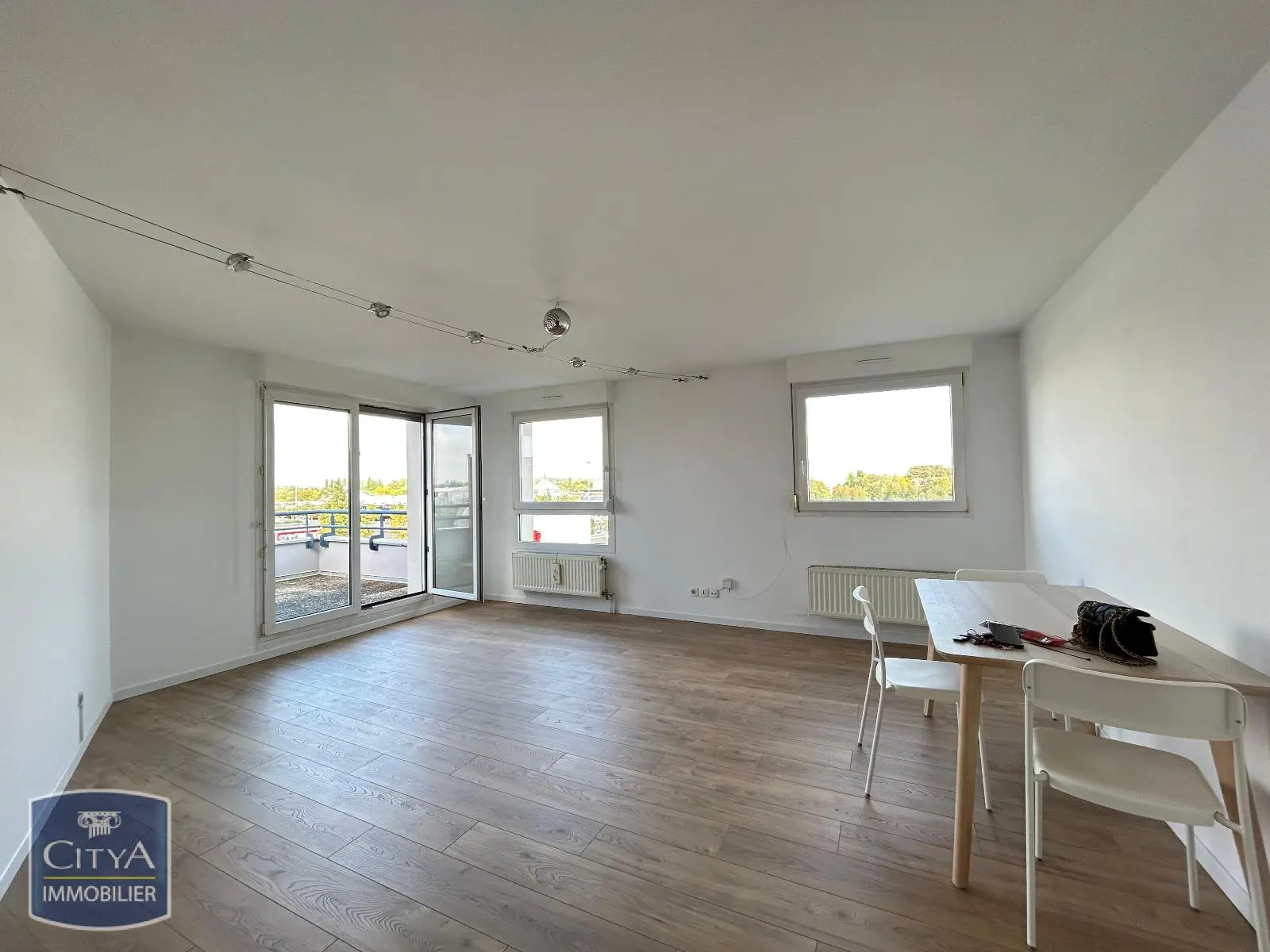 Photo 1 Appartement 2 pièces 57m²