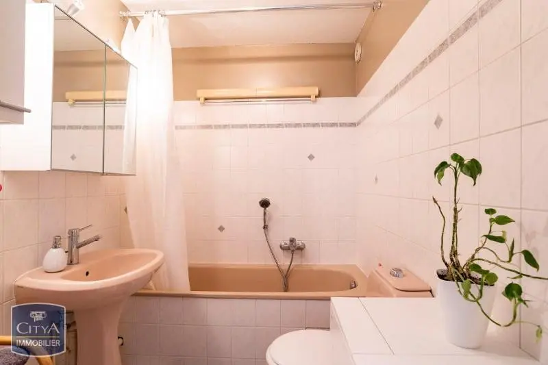 Photo 6 Appartement 1 pièce 24.35m²