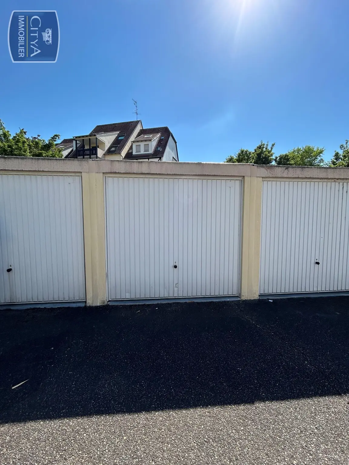 Photo 1 Parking 13m²