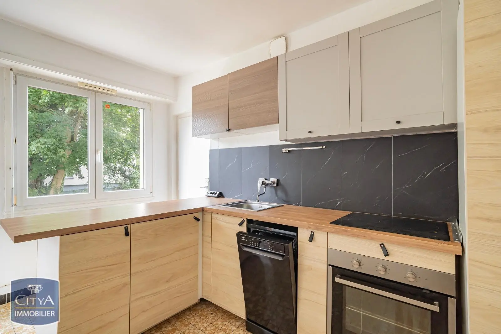 Photo 1 Appartement 4 pièces 90.05m²
