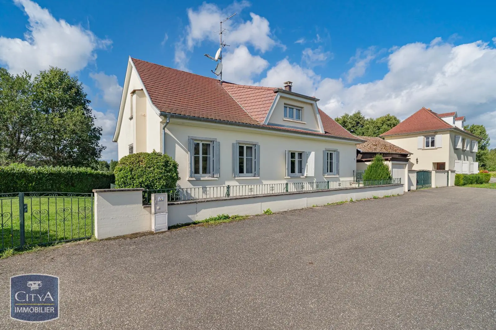 Photo 1 Maison 4 pièces 104.88m²