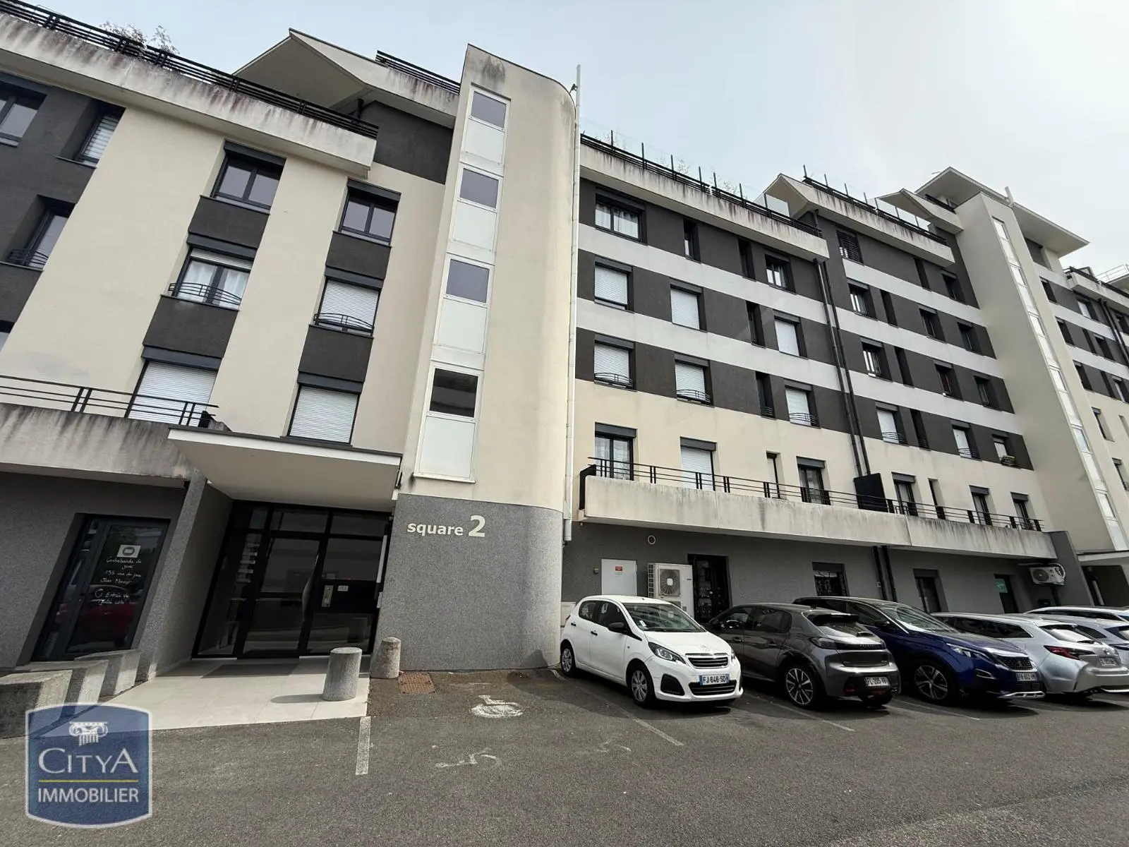 Photo 11 Appartement 5 pièces 137.92m²