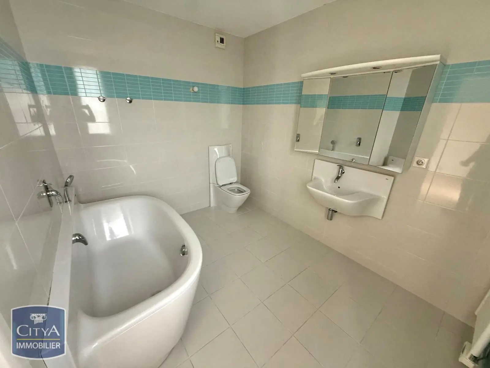 Photo 7 Appartement 5 pièces 137.92m²