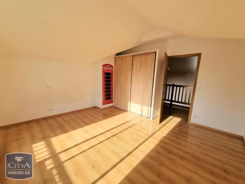 Photo 9 Maison 5 pièces 168.59m²