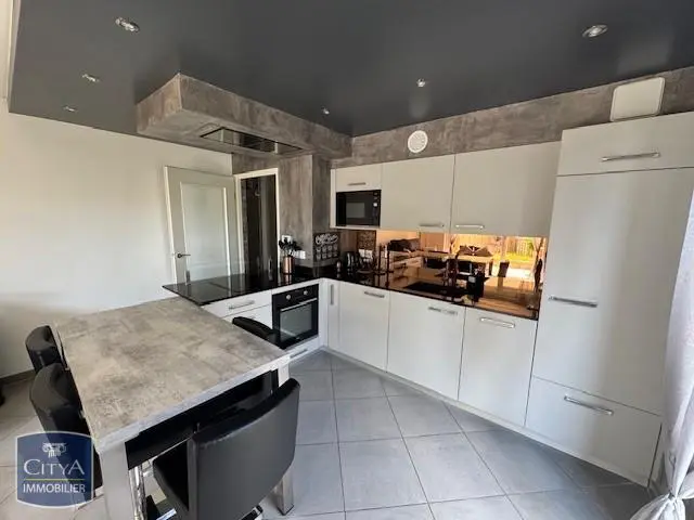 Photo 2 Appartement 2 pièces 46.57m²